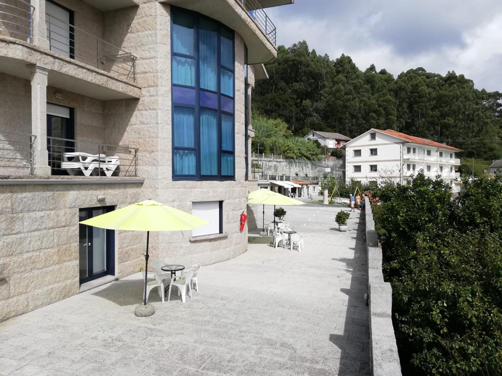 Apartamentos Canada 2 Раксо Екстериор снимка